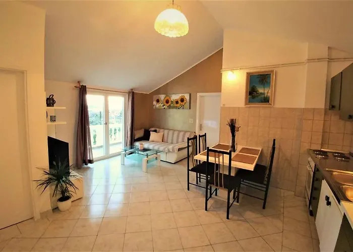 Apartamento In 7702 Vodice